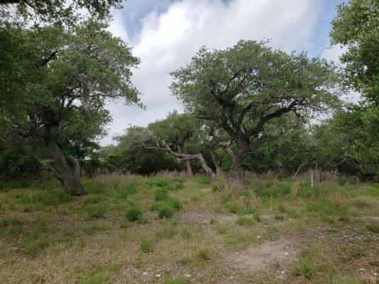 1401 8TH ST, ROCKPORT, TX 78382, photo 2 of 21