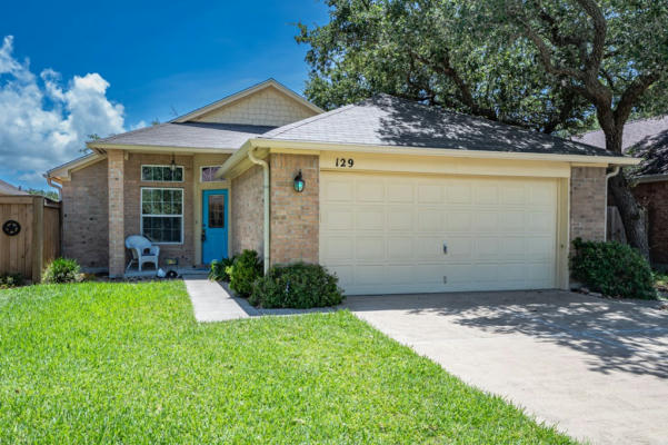 129 HERON OAKS, ROCKPORT, TX 78382, photo 2 of 39