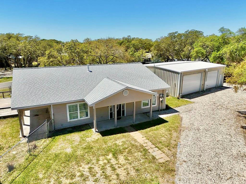 28 S LAKE DR, ROCKPORT, TX 78382, photo 1 of 35